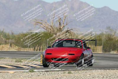 media/Oct-24-2025-Doghouse Garage (Fri) [[783d2ff07a]]/4-Inter-Low/Session 2 Turn 3/